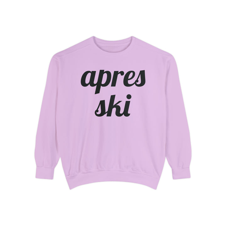 Apres Ski Unisex Garment-Dyed Sweatshirt