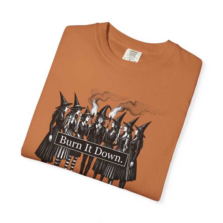 Witch Circle Shirt Halloween Occult Gift Women Horror Tee Coven T-Shirt Halloween Fan Dark Tshirt Mystic Graphic Classic Flame Tshirt