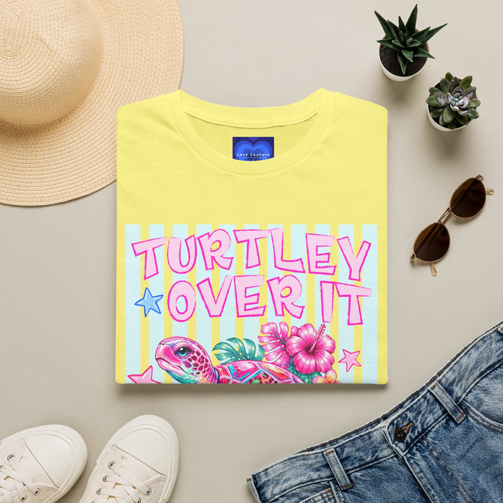 T-Shirt Turtley Over It' Colorful Sea Turtle Graphic Tee