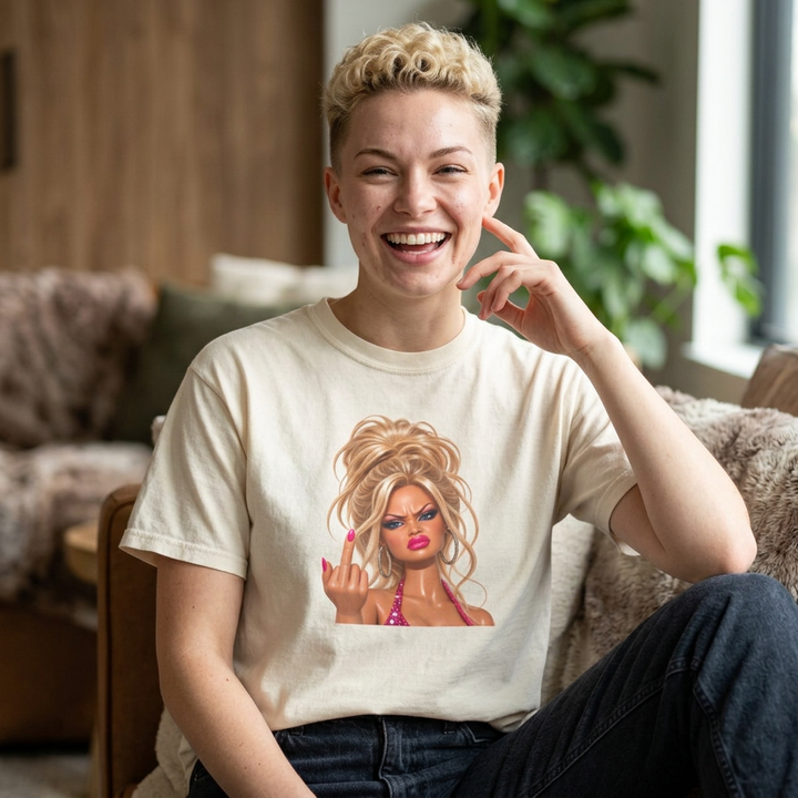 Middle Finger Meme Doll Retro Glam Diva T‑Shirt Sassy Sarcastic Joke Graphic Tee Women Humor Gag Shirt