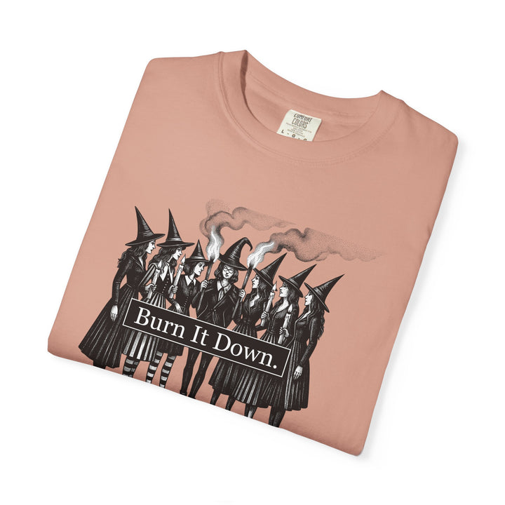 Witch Circle Shirt Halloween Occult Gift Women Horror Tee Coven T-Shirt Halloween Fan Dark Tshirt Mystic Graphic Classic Flame Tshirt
