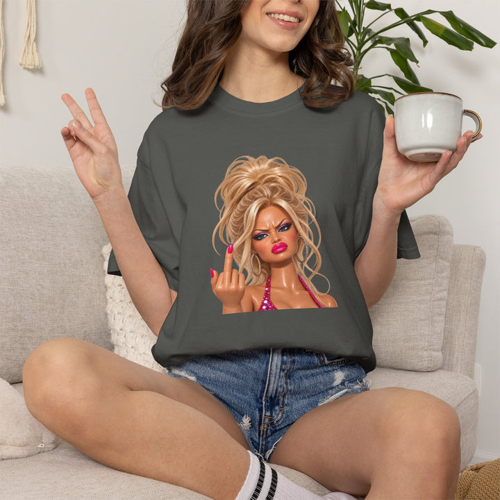 Middle Finger Meme Doll Retro Glam Diva T‑Shirt Sassy Sarcastic Joke Graphic Tee Women Humor Gag Shirt